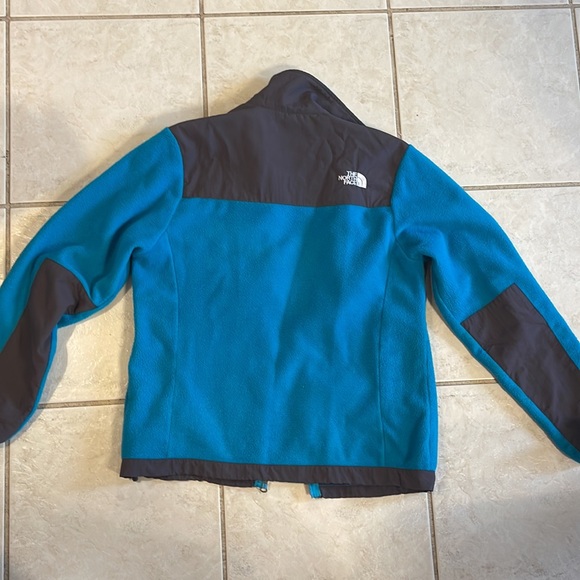The North Face Full Zip Jacket - Picture 6 of 6